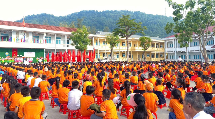 ảnh tựu trường